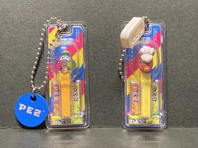 PEZ ボールチェーンマスコット Vol.2とVol.1